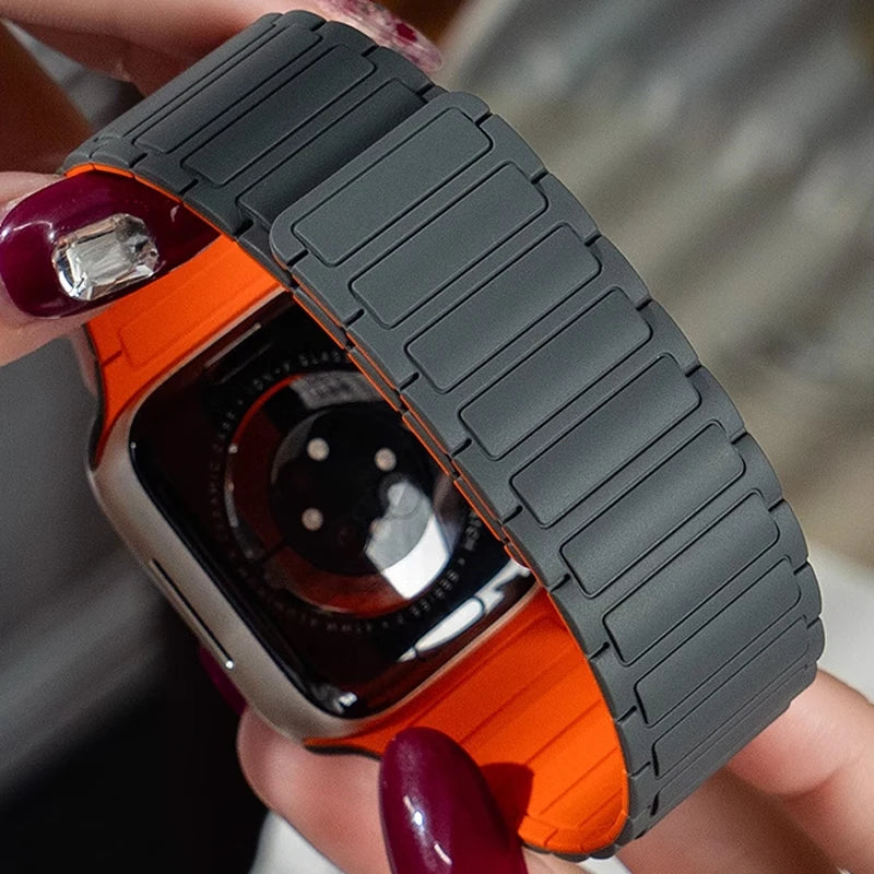 Magnetic Loop For Apple Watch Bands 44mm 40mm 49mm 45mm 41mm 38mm Silicone Bracelet iWatch Series11 10 9 8 7 6 Se ultra 3 strap